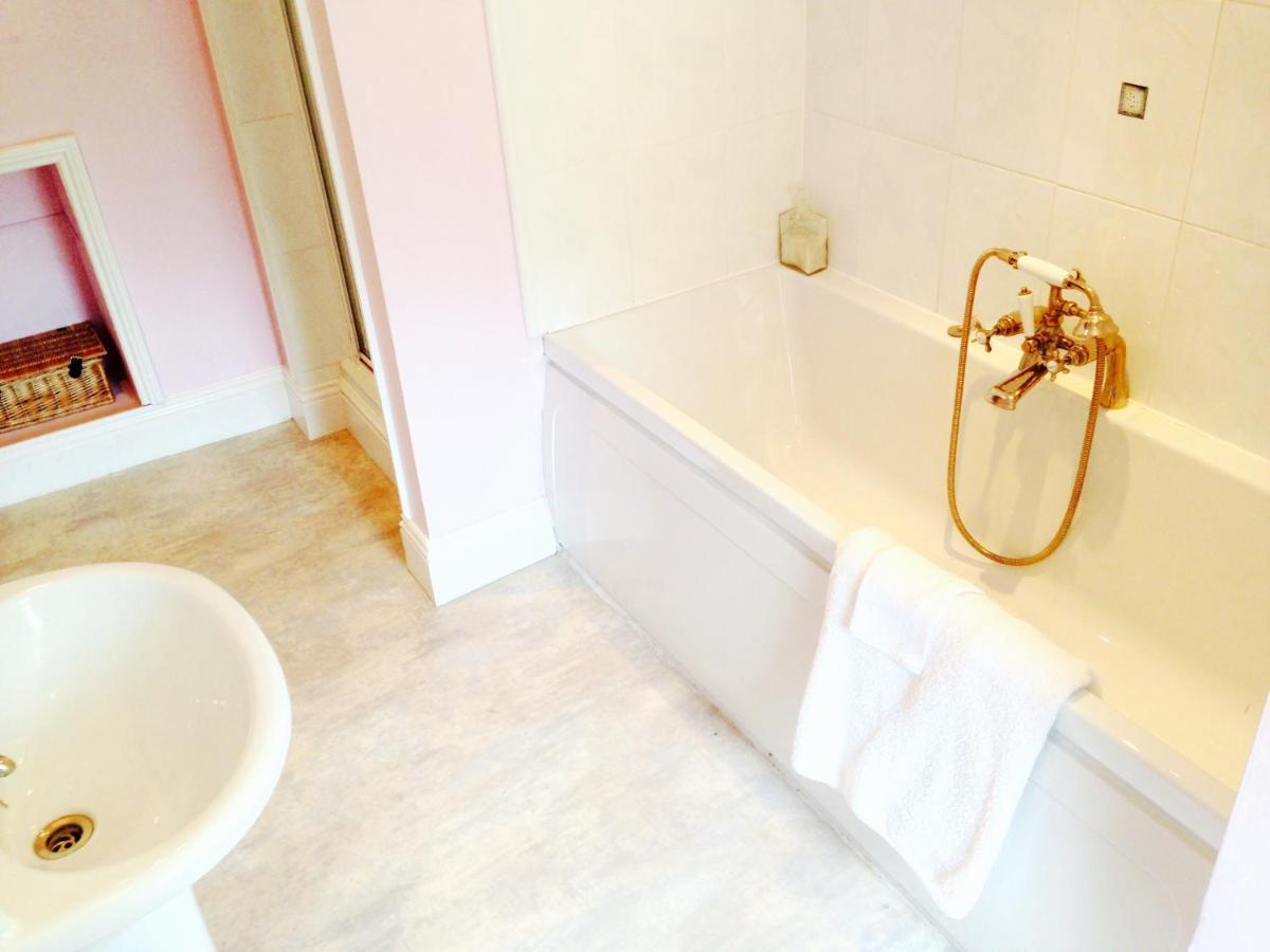 Nightingale'S Loft Bed & Breakfast Ashbourne  Dış mekan fotoğraf